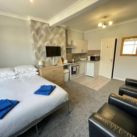 Large Ground Floor Studio Holiday Apartment Skegness - Flat 12 ภายนอก รูปภาพ